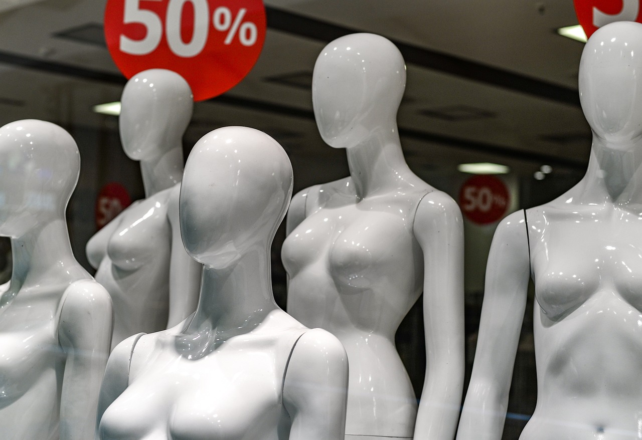 “봄날 물씬! 놓치지 마세요~ 진에어 3월~6월 항공권 특가 이벤트가 진행 중입니다~”